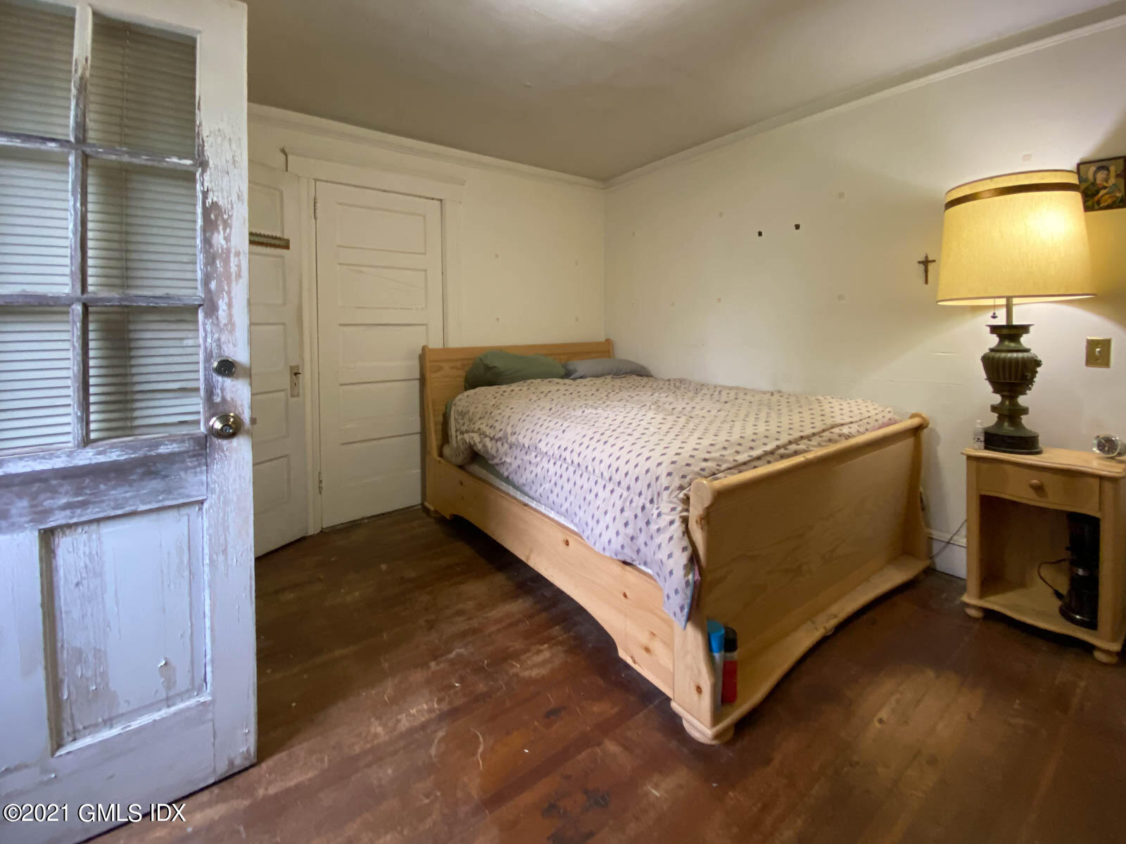 67 Valley Road Cos Cob, CT 06807 - Photo 6 of 31 IMG_4811