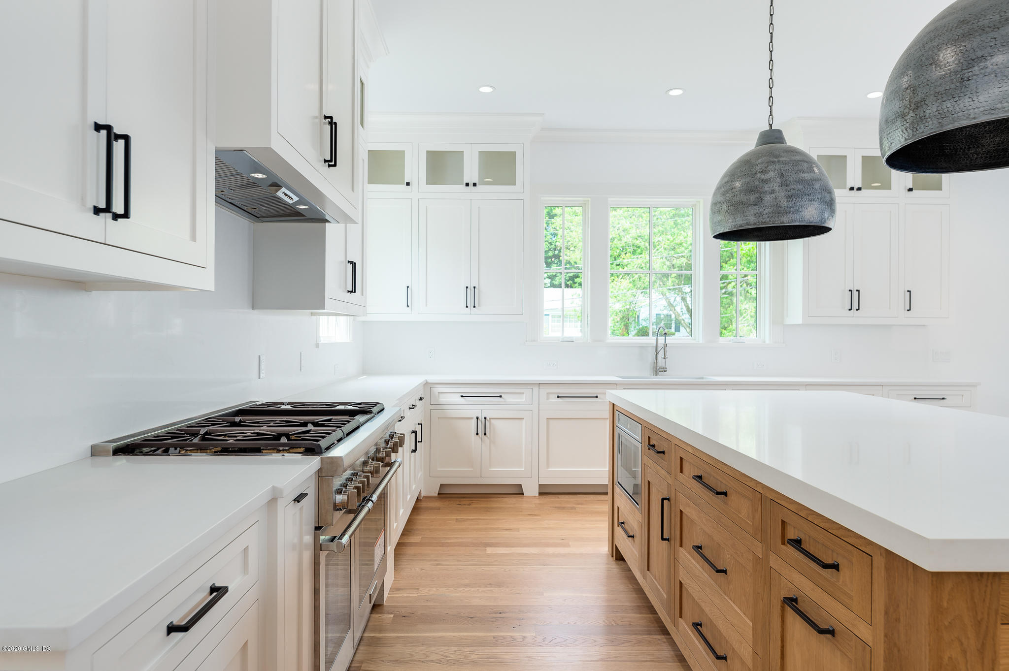 70 Overlook Drive Greenwich, CT 06830 - Photo 11 of 37 _DSC5909-Edit