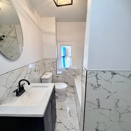 $325,900 | 8640 South Blackstone Avenue, Chicago, IL 60619