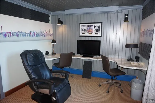 $2,400 | 124-40 Swansea Drive, Unit 2, Syracuse, NY 13206