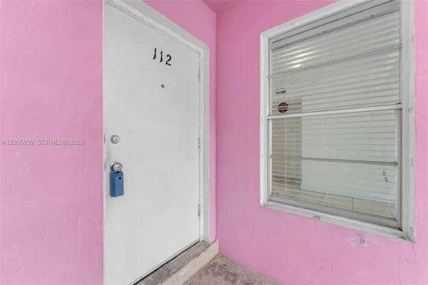 $2,350 | 7560 Southwest 82nd Street, Unit G112, Miami, FL 33143