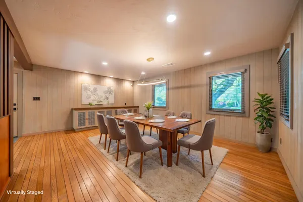 $950,000 | 865 Hallmark Drive, Redding, CA 96001