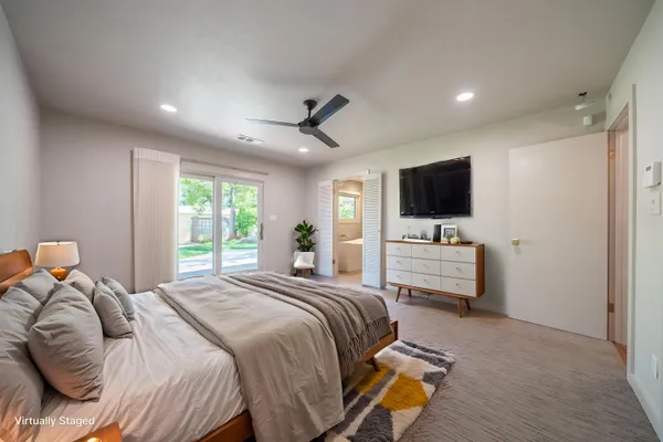 $950,000 | 865 Hallmark Drive, Redding, CA 96001