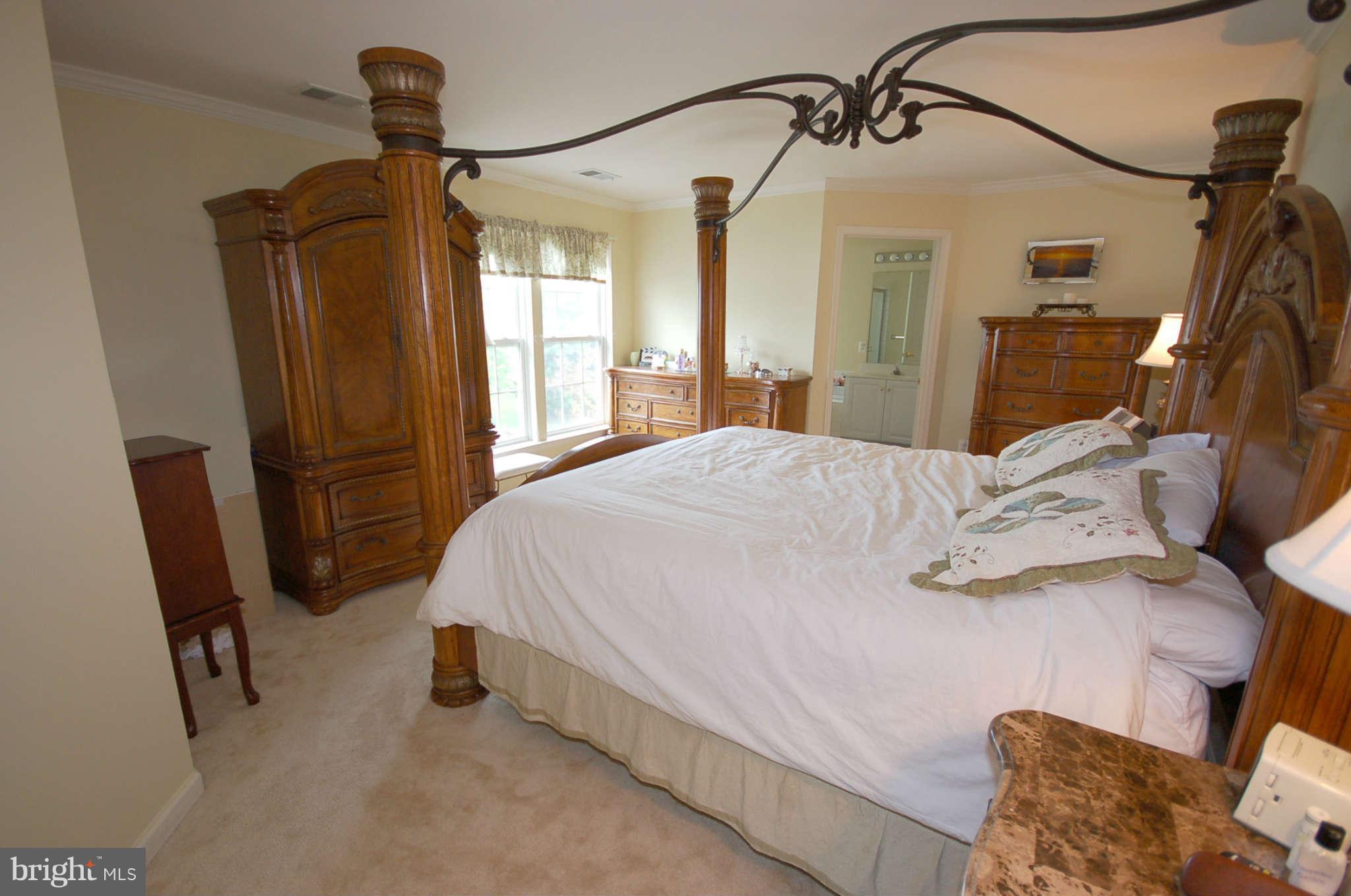 18629 Olney Mill Road Olney, MD 20832 - Photo 12 of 24 Bedroom (Master)