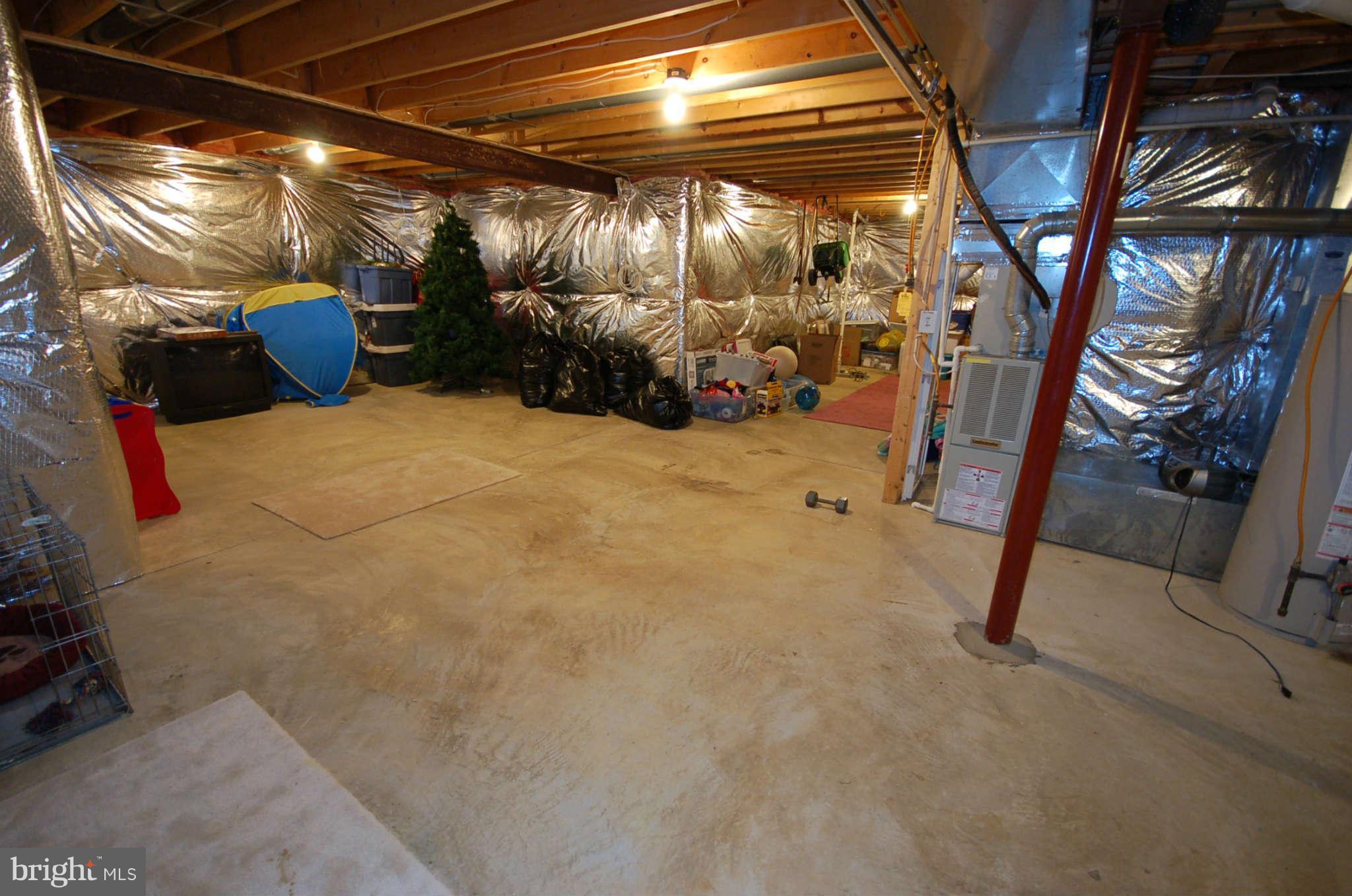 18629 Olney Mill Road Olney, MD 20832 - Photo 19 of 24 Basement