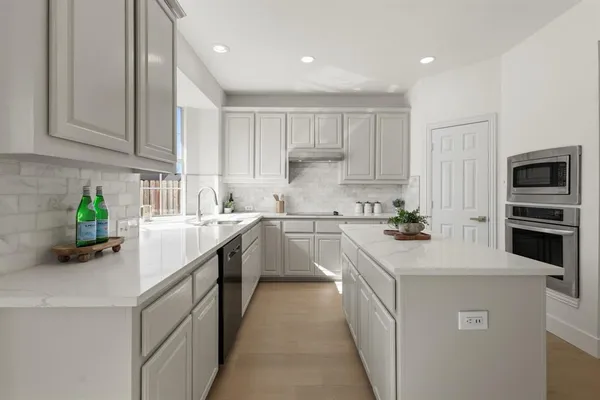 $709,000 | 2724 Edgebrook Court, Keller, TX 76248