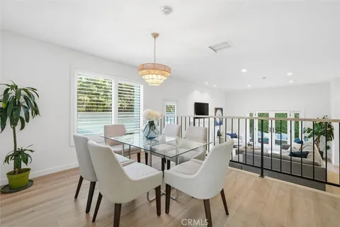 $1,849,000 | 718 South Catalina Avenue, Unit 4, Redondo Beach, CA 90277