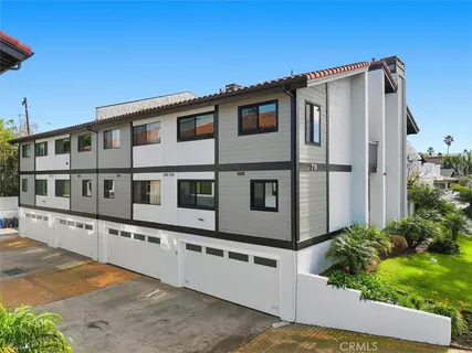 $1,699,000 | 718 South Catalina Avenue, Unit 4, Redondo Beach, CA 90277