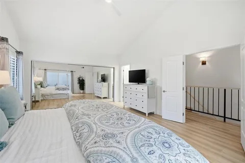 $1,849,000 | 718 South Catalina Avenue, Unit 4, Redondo Beach, CA 90277