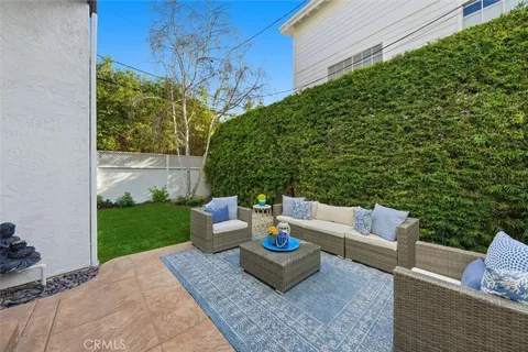 $1,699,000 | 718 South Catalina Avenue, Unit 4, Redondo Beach, CA 90277