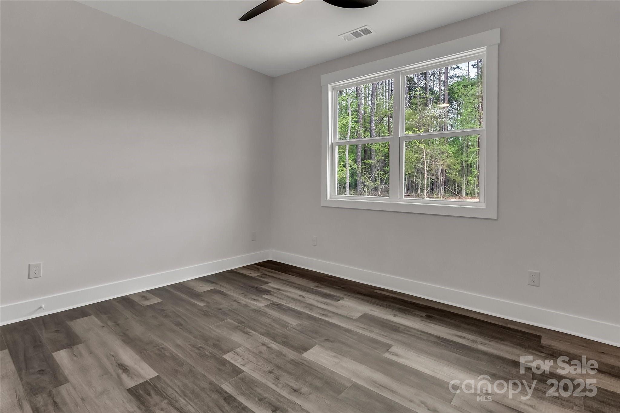 2147 Dunlap Roddey Road Rock Hill, SC 29730 - Photo 20 of 27 an empty room with a window