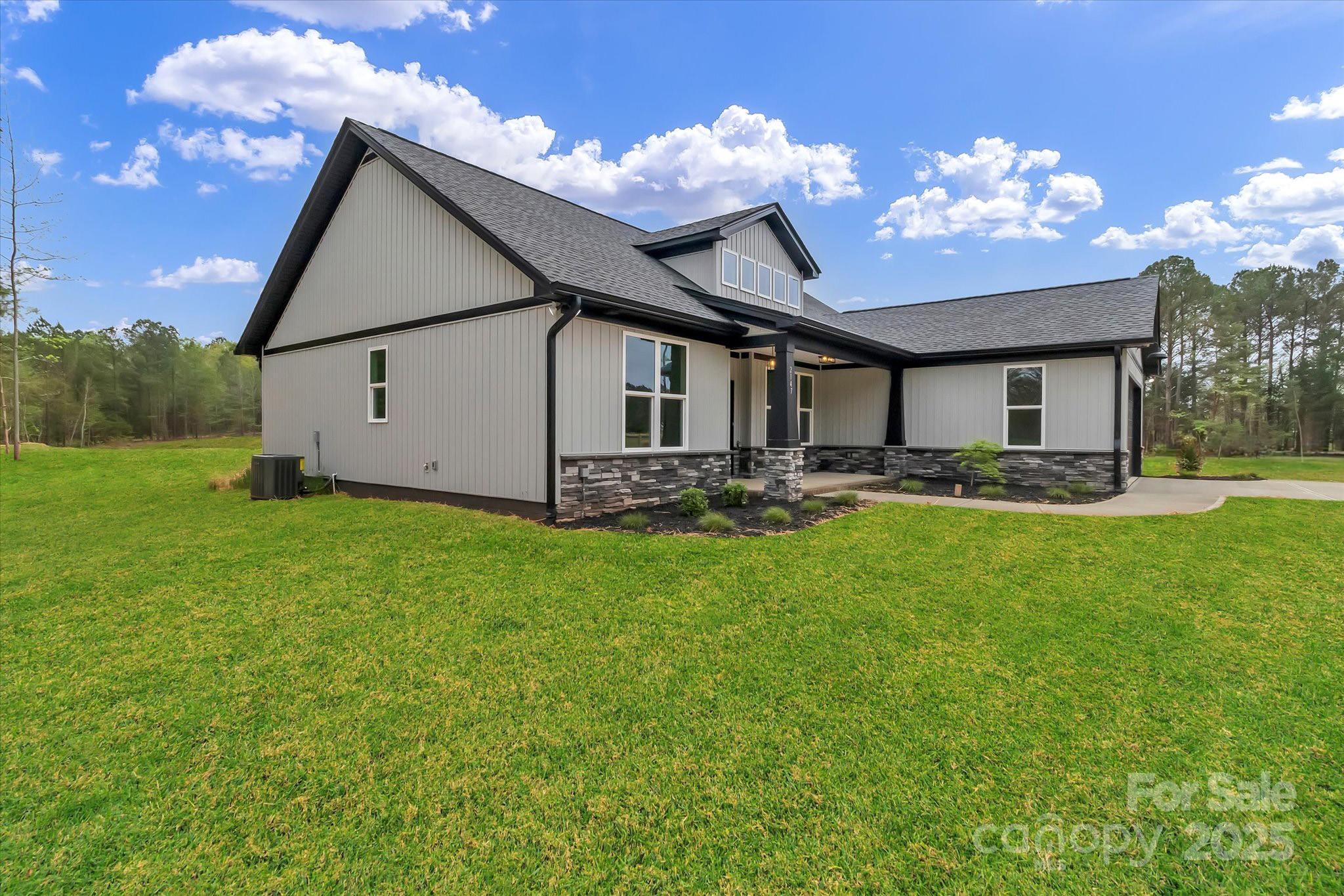 2147 Dunlap Roddey Road Rock Hill, SC 29730 - Photo 6 of 27 a view of a house with a big yard