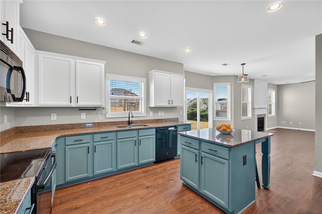 105 Amherst Way Easley, SC 29642 - Photo 12 of 46