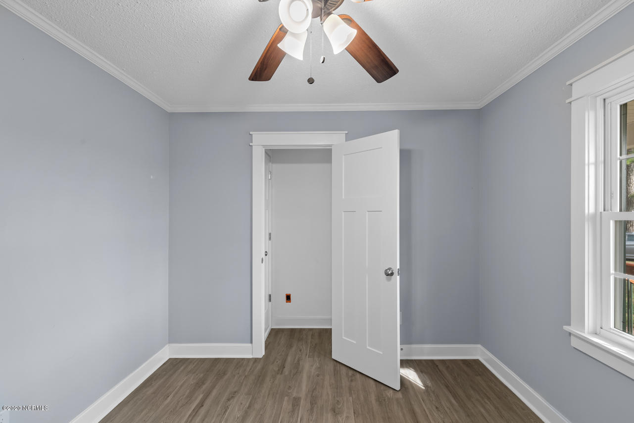 4124 Malpass Corner Road Burgaw, NC 28425 - Photo 15 of 26 17