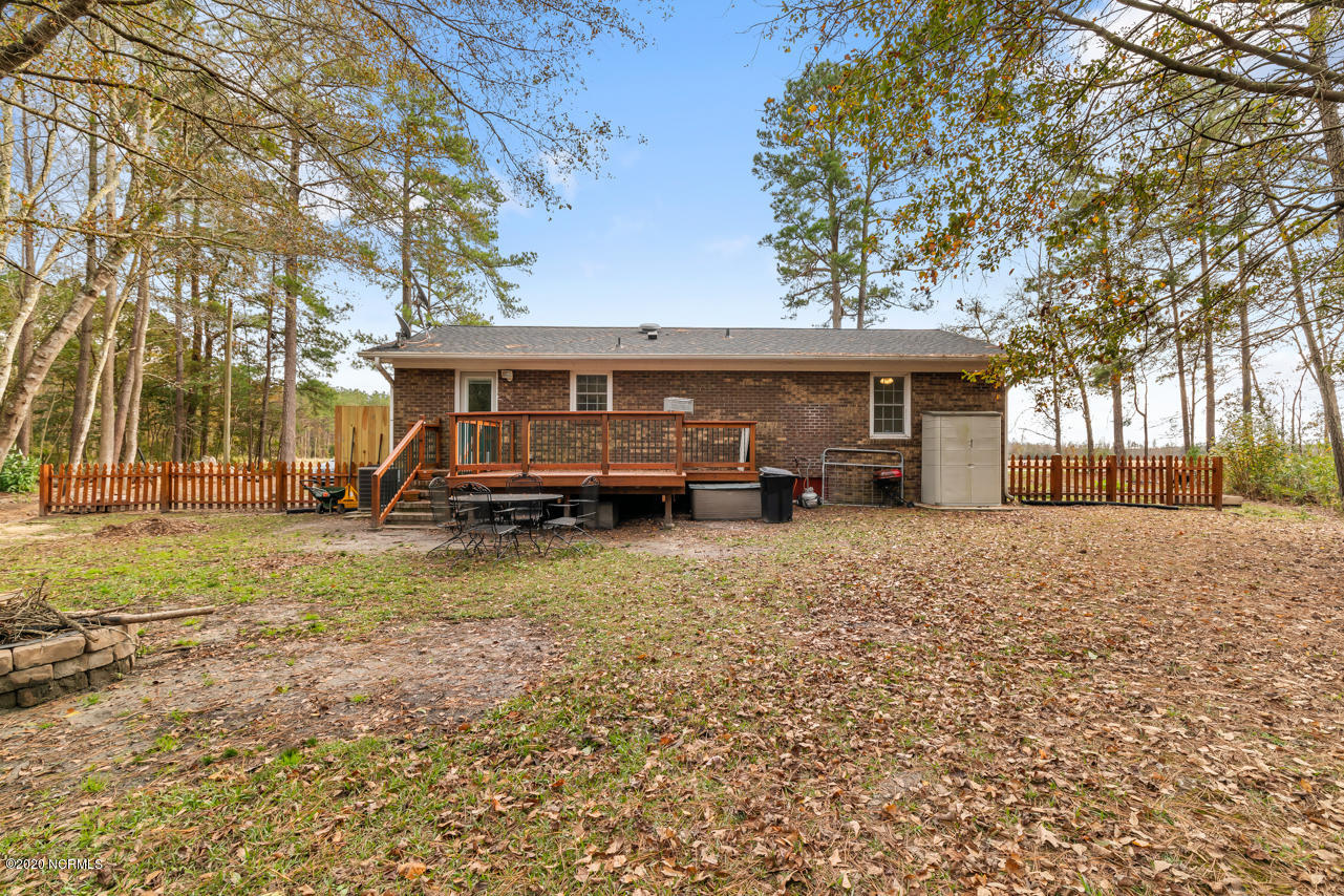 4124 Malpass Corner Road Burgaw, NC 28425 - Photo 25 of 26 27