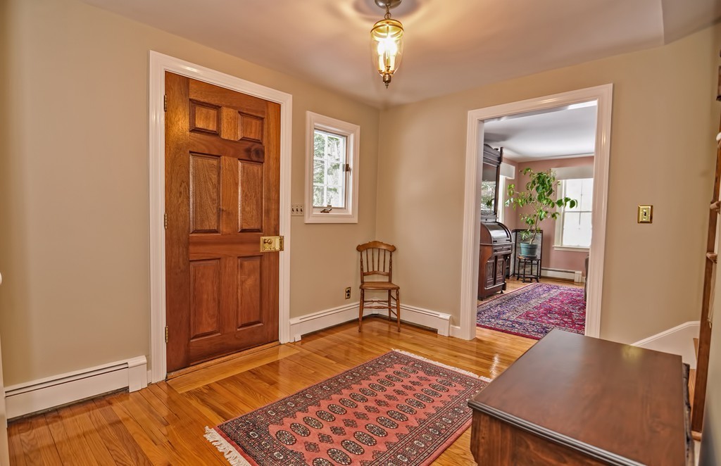132 Deacon Haynes Road Concord, MA 01742 - Photo 2 of 30 Gallery Image 2