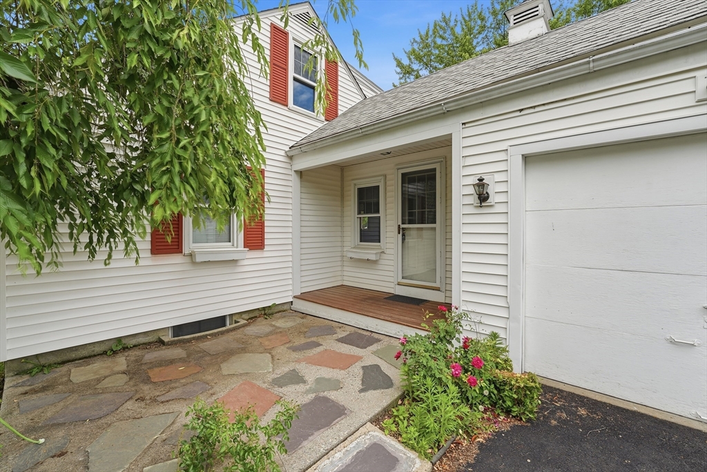 14 Duggan Circle Springfield, MA 01119 - Photo 34 of 41