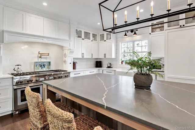 $1,675,000 | 17 Maple Avenue, East Moriches, NY 11940