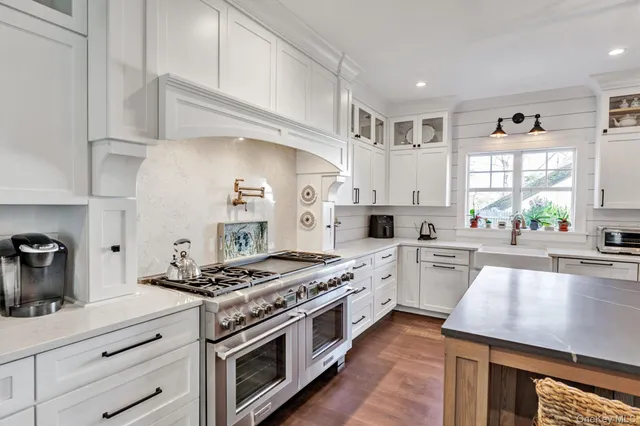 $1,675,000 | 17 Maple Avenue, East Moriches, NY 11940