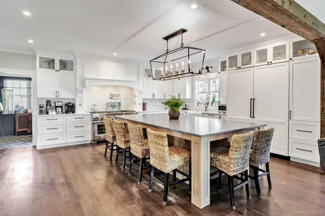 $1,675,000 | 17 Maple Avenue, East Moriches, NY 11940