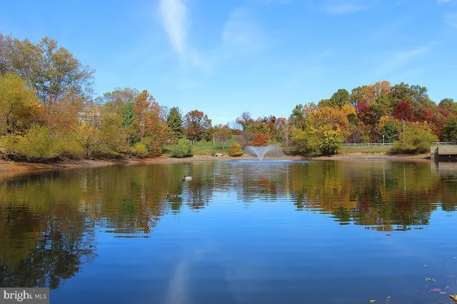 $2,500 | 18112 Windsor Hill Drive, Unit 104A, Olney, MD 20832