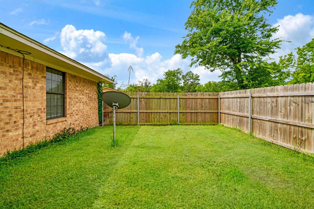 615 North Main Street Bogata, TX 75417 - Photo 17 of 18