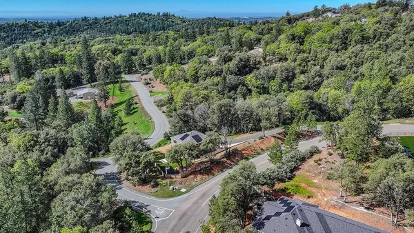 $699,000 | 13871 Petersen Ranch Drive, Pine Grove, CA 95665