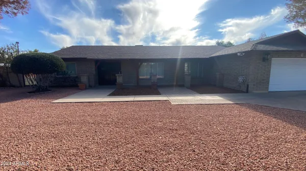 $3,800 | 6823 West Union Hills Drive, Glendale, AZ 85308