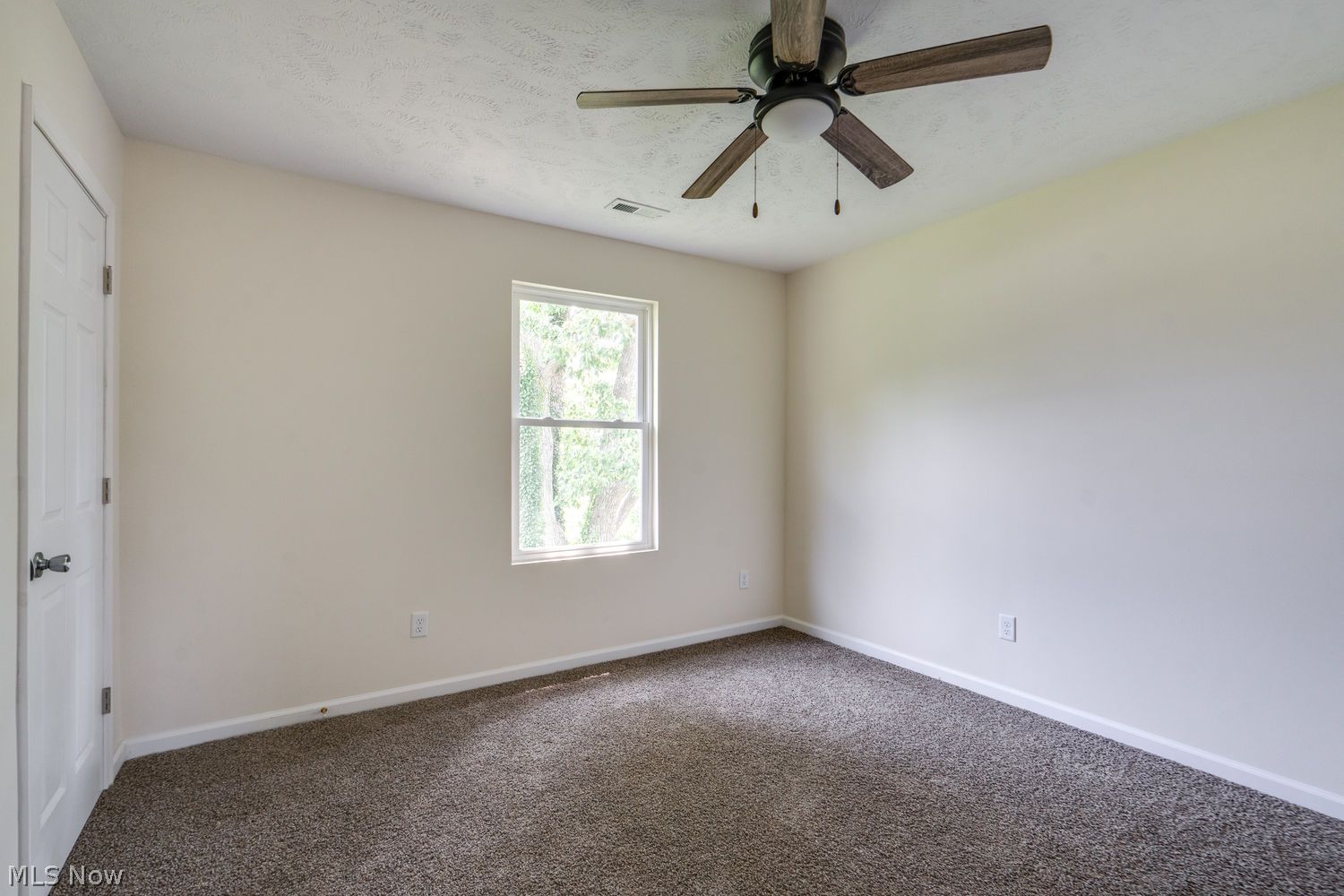 331 Abbe Road North Elyria, OH 44035 - Photo 18 of 20