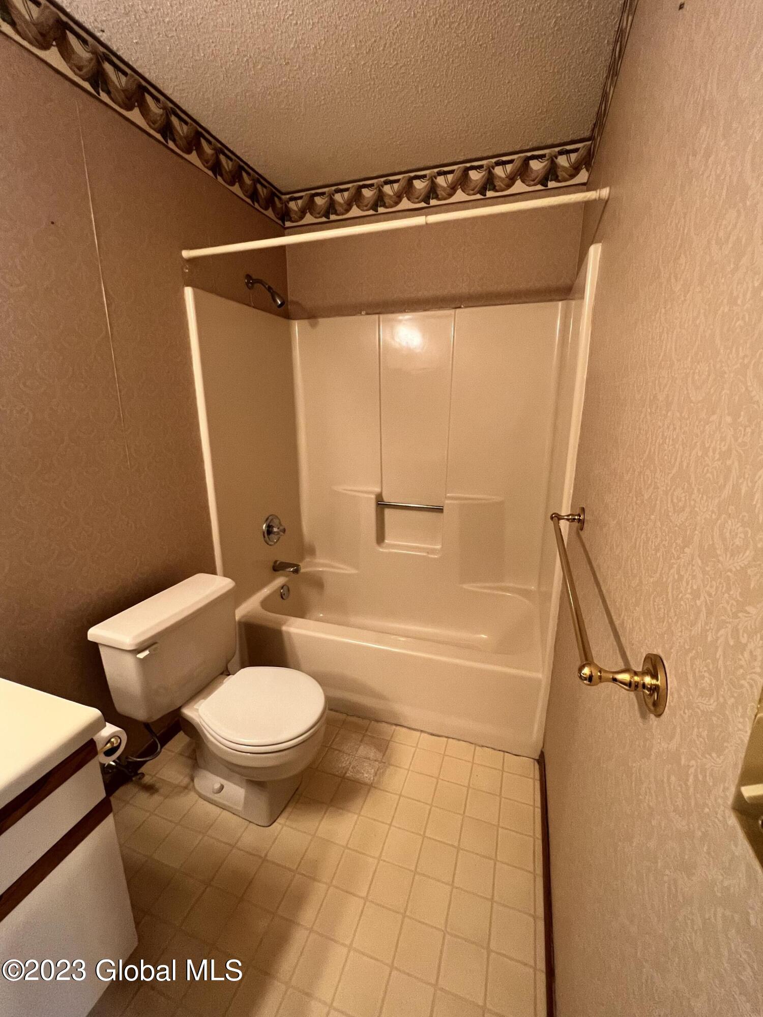 14 Heyden Road Troy, NY 12180 - Photo 25 of 36 IMG_8968