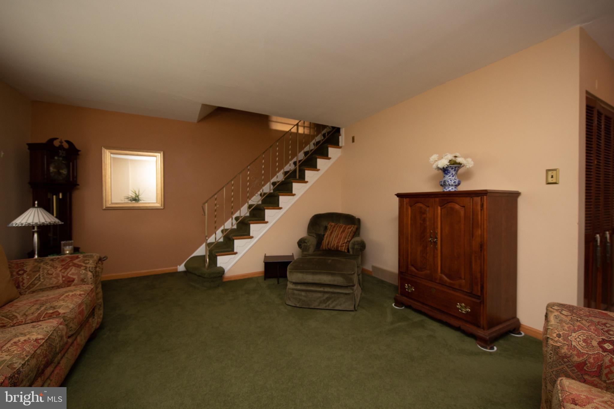 7035 Voigt Road Philadelphia, PA 19128 - Photo 7 of 35 Gallery Image 7