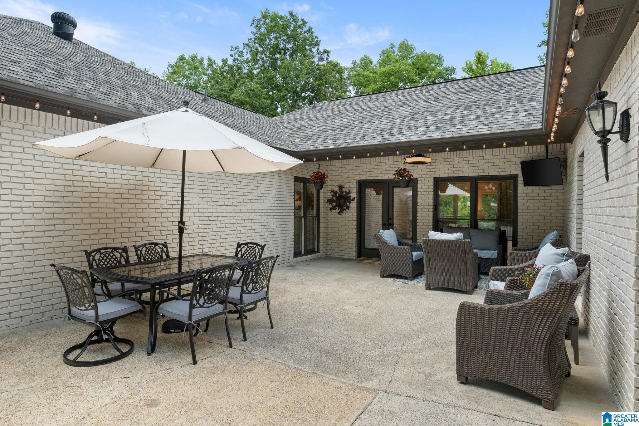220 Weatherly Way Pelham, AL 35124 - Photo 14 of 67