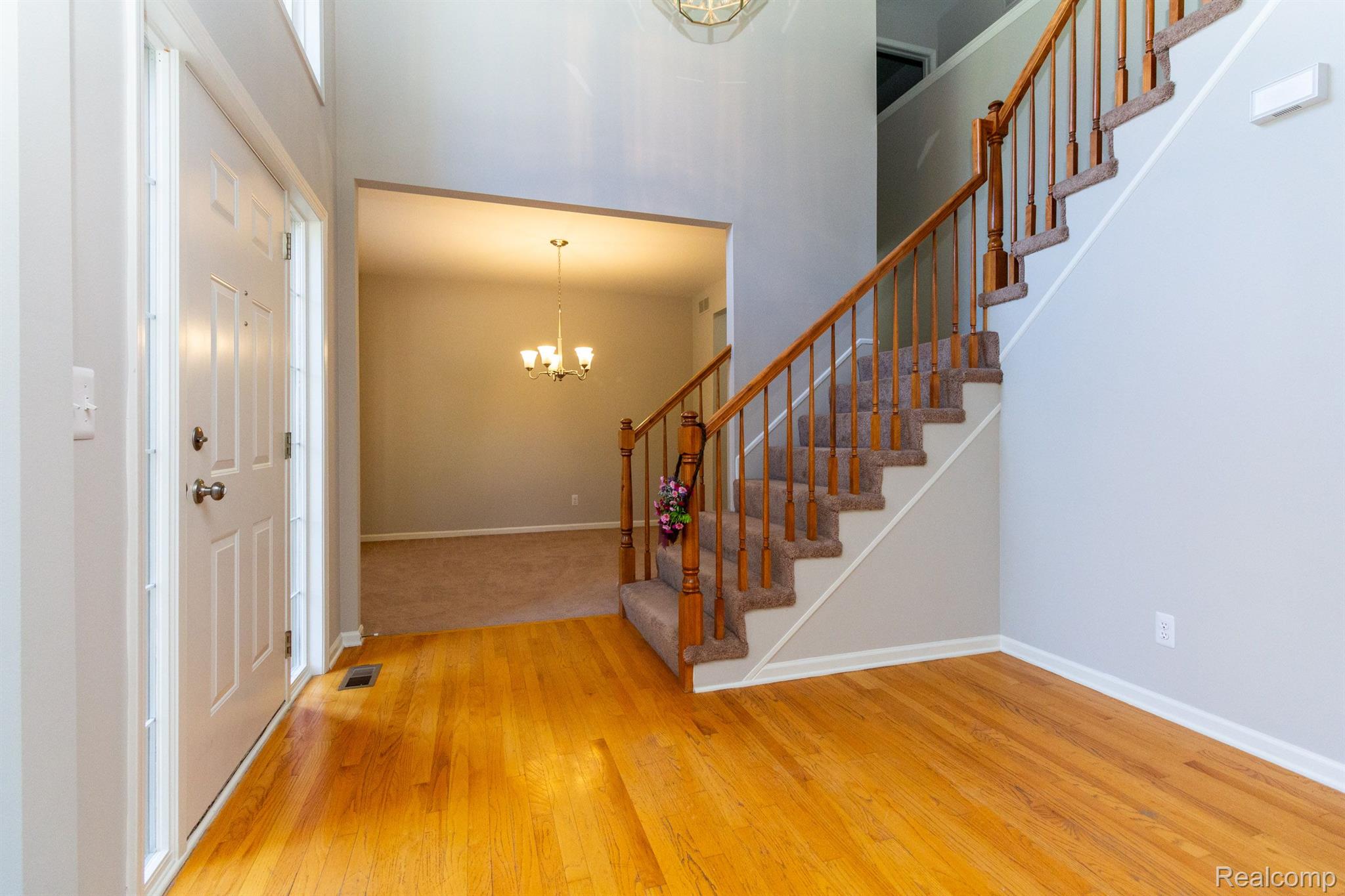 703 Lake Ridge Road Rochester, MI 48307 - Photo 9 of 57 Gallery Image 9