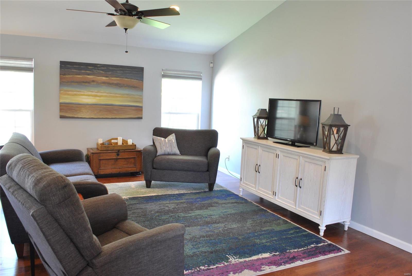3387 Fee Fee Road Bridgeton, MO 63044 - Photo 13 of 43 Gallery Image 13