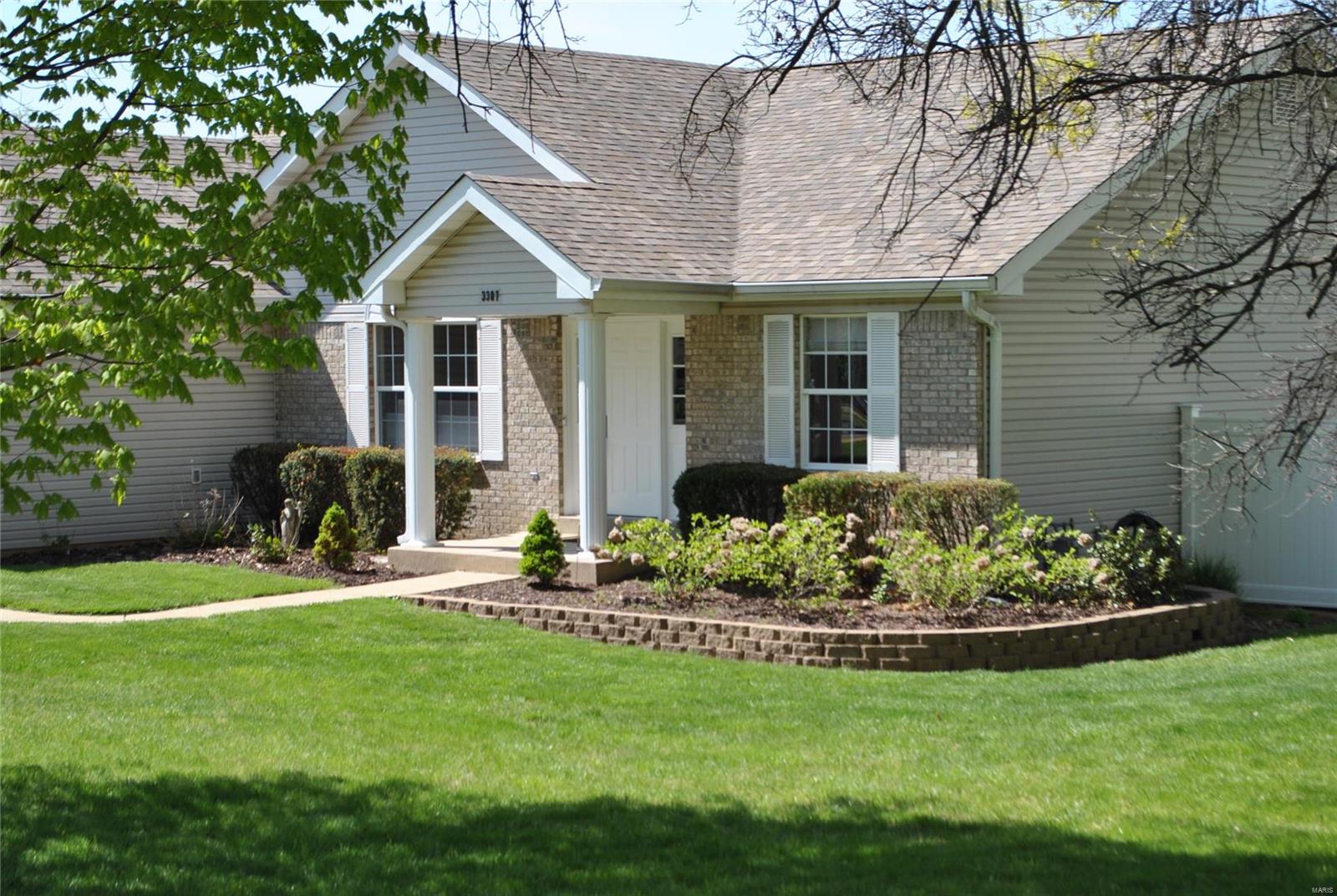 3387 Fee Fee Road Bridgeton, MO 63044 - Photo 3 of 43 Gallery Image 3