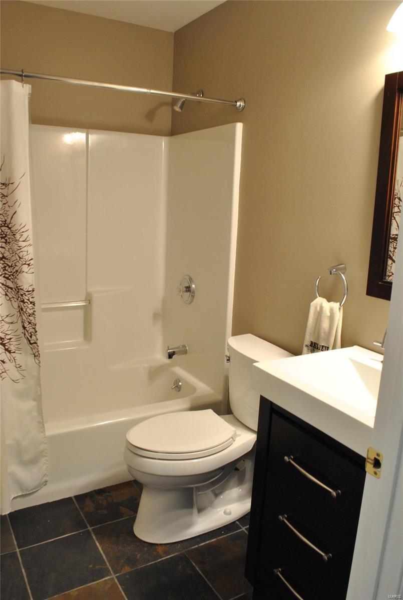 3387 Fee Fee Road Bridgeton, MO 63044 - Photo 27 of 43 Gallery Image 27