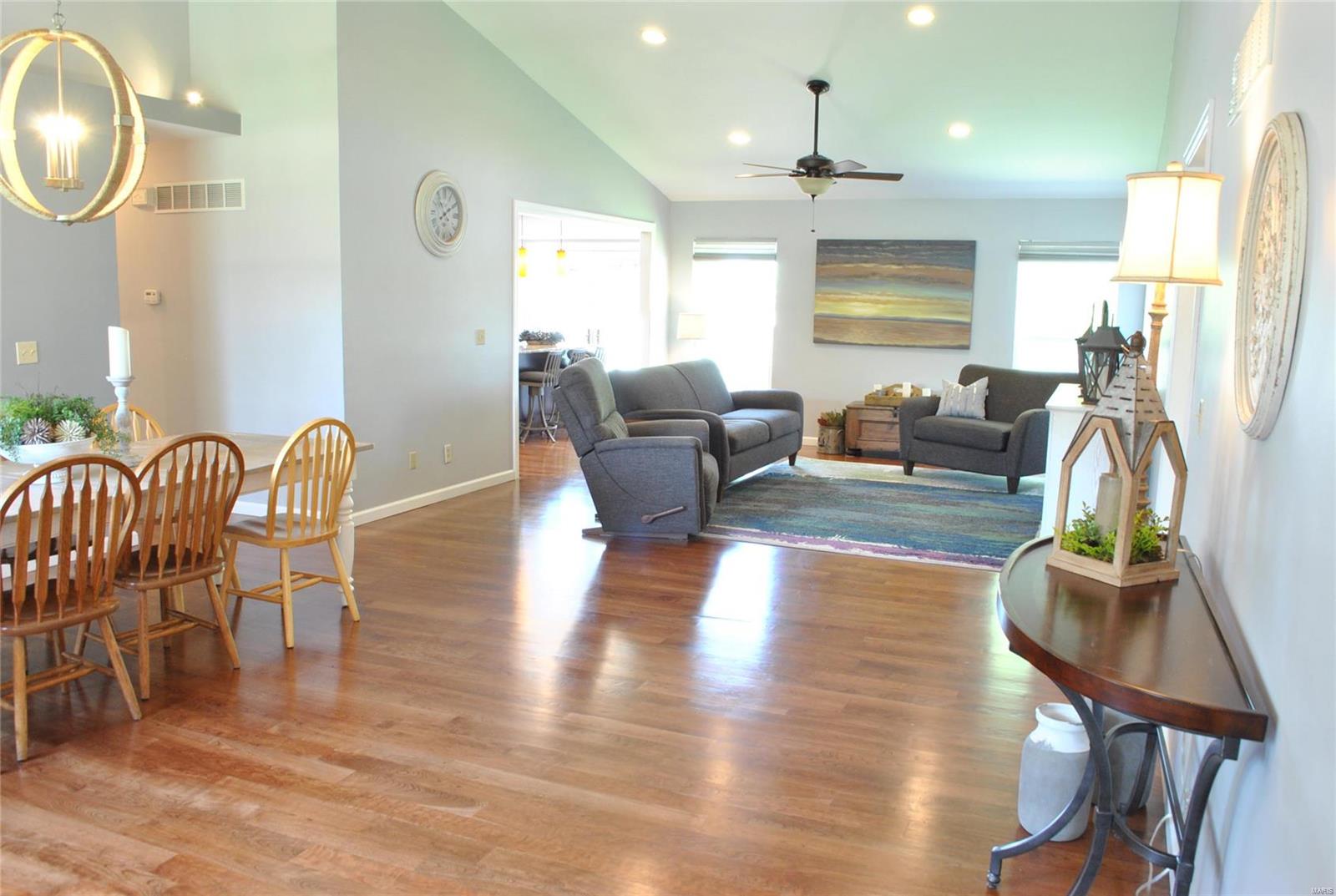 3387 Fee Fee Road Bridgeton, MO 63044 - Photo 39 of 43 Gallery Image 39