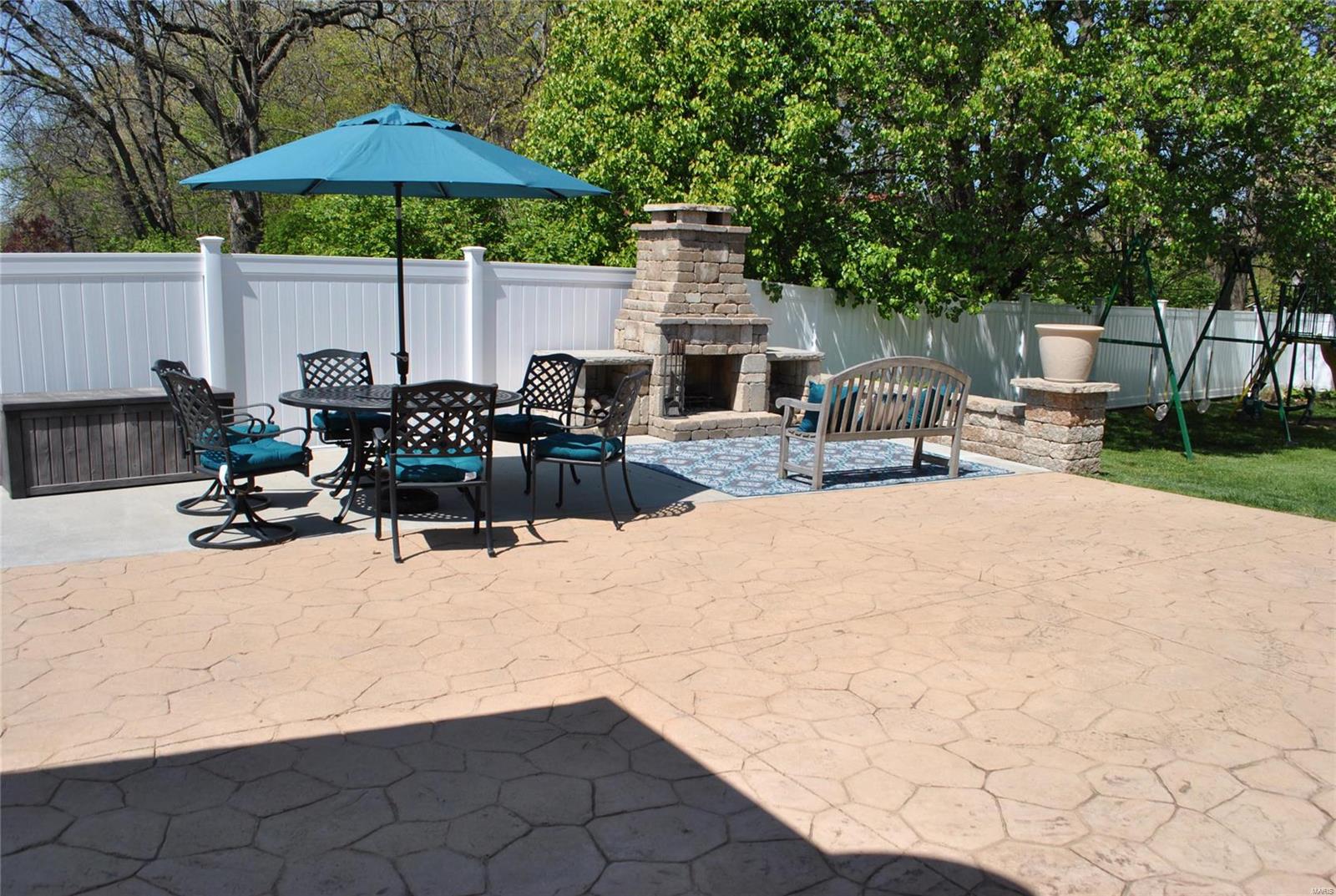 3387 Fee Fee Road Bridgeton, MO 63044 - Photo 6 of 43 Gallery Image 6
