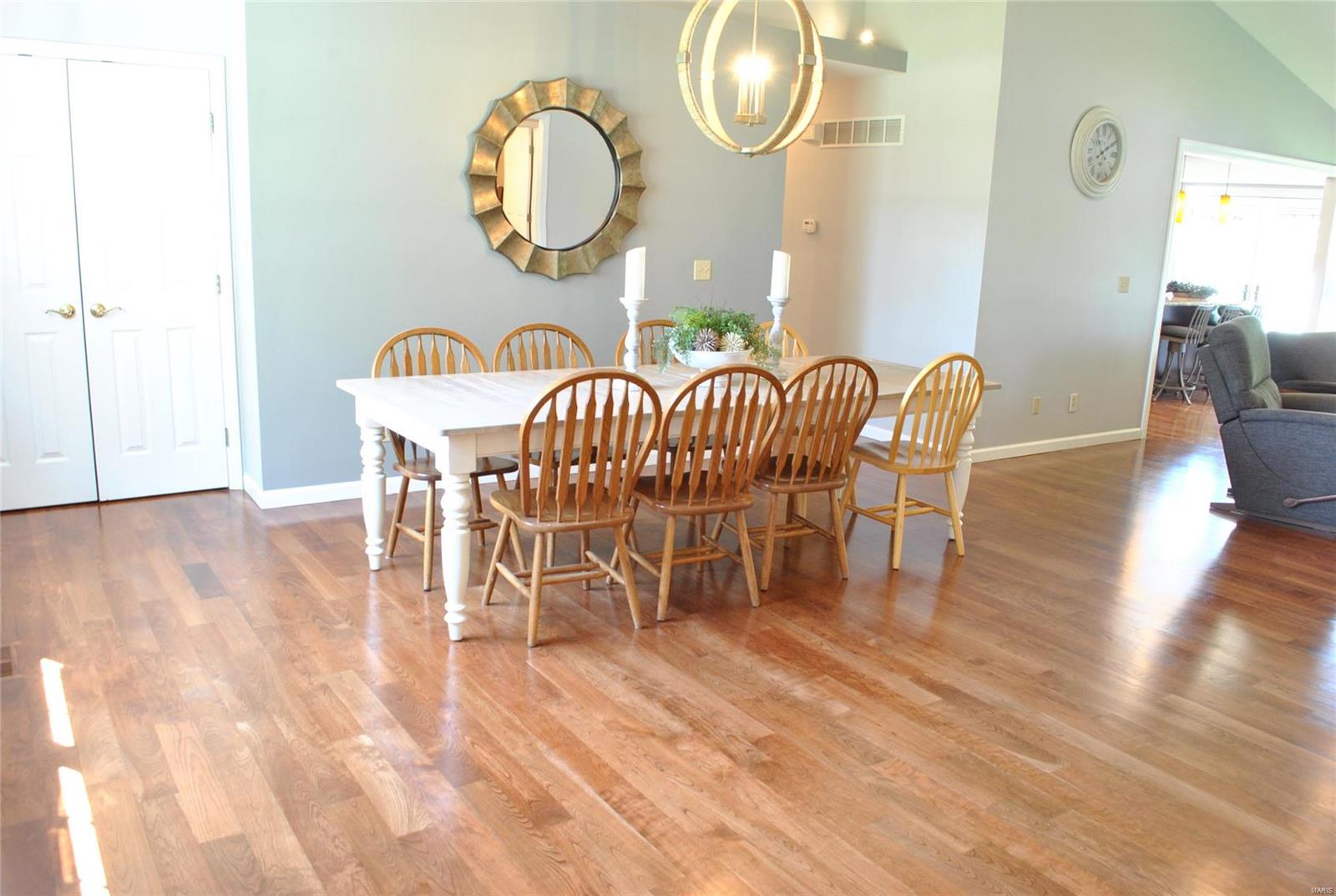 3387 Fee Fee Road Bridgeton, MO 63044 - Photo 10 of 43 Gallery Image 10