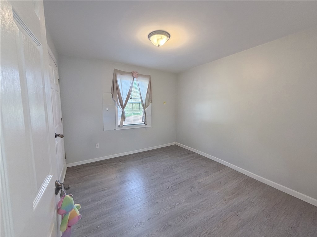 128 Rugby Street Providence, RI 02905 - Photo 7 of 22