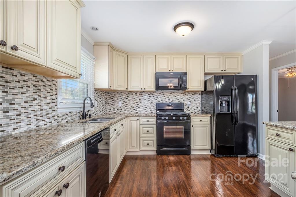 1710 Irish Potato Road Concord, NC 28025 - Photo 8 of 20 Gallery Image 8