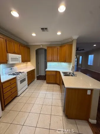 $2,275 | 392 Bjorn Court, Hemet, CA 92545