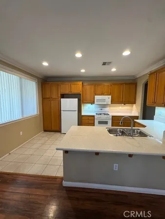 $2,275 | 392 Bjorn Court, Hemet, CA 92545