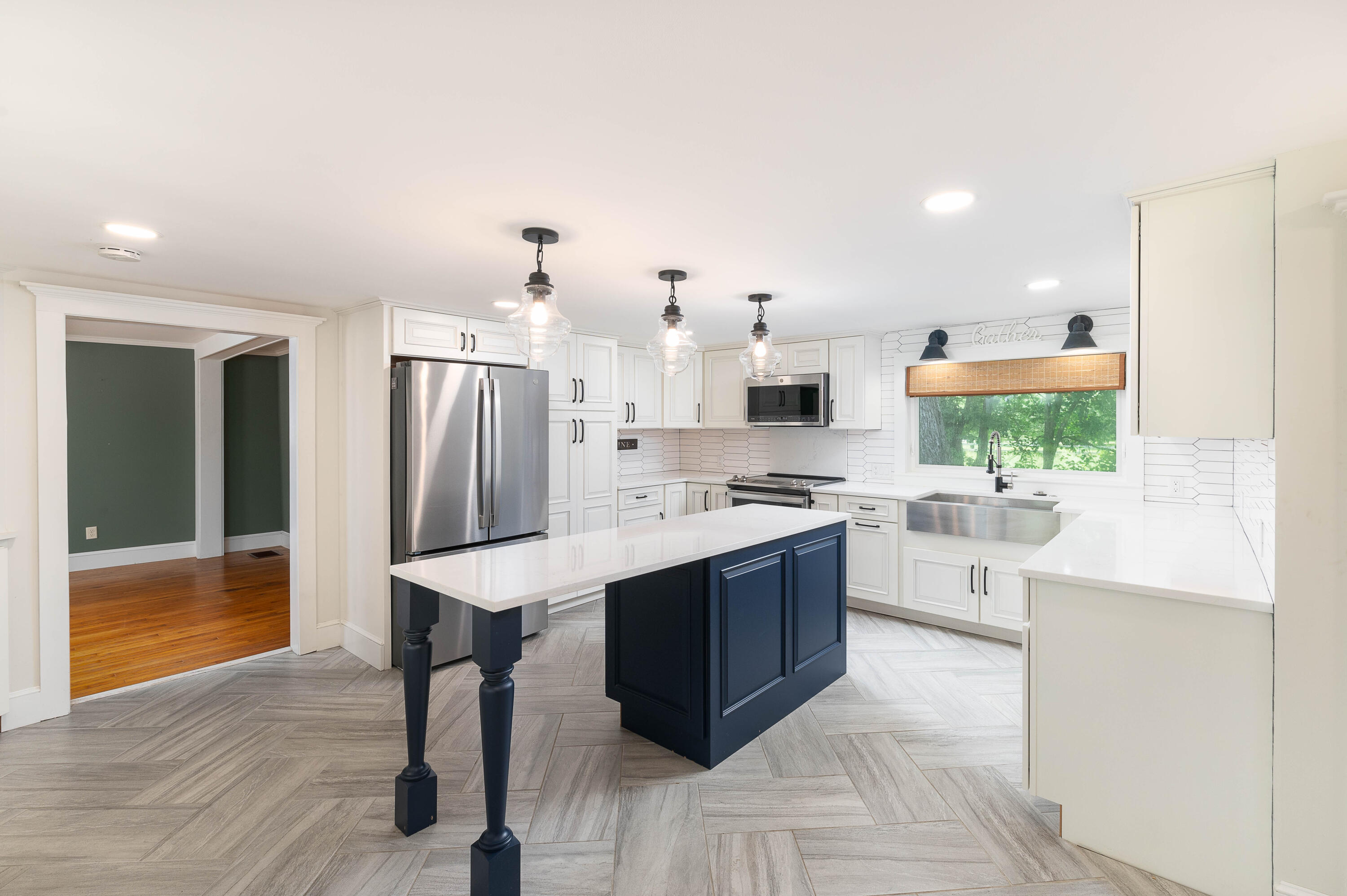 472 Harbor Road Fryeburg, ME 04037 - Photo 6 of 40 472 kitchen1