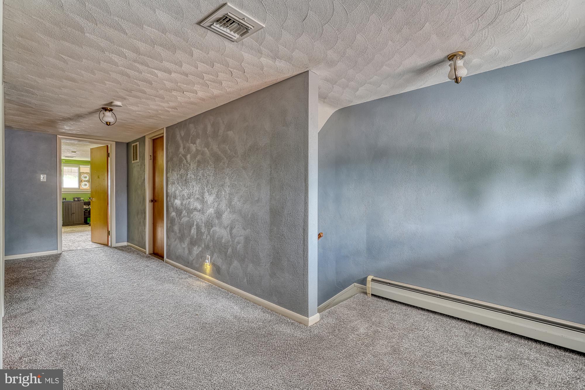 160 Homeland Road York, PA 17403 - Photo 20 of 44