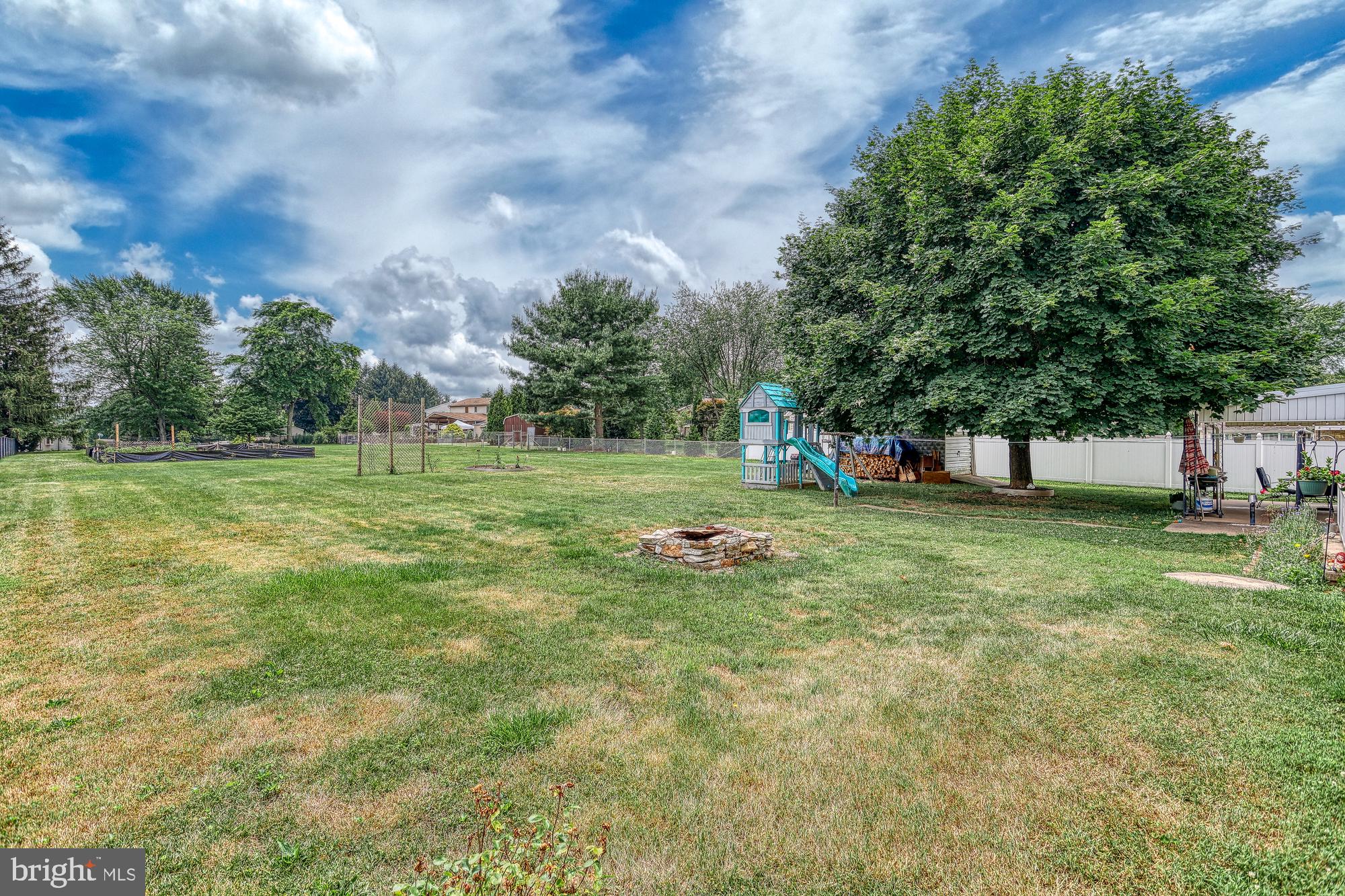 160 Homeland Road York, PA 17403 - Photo 39 of 44