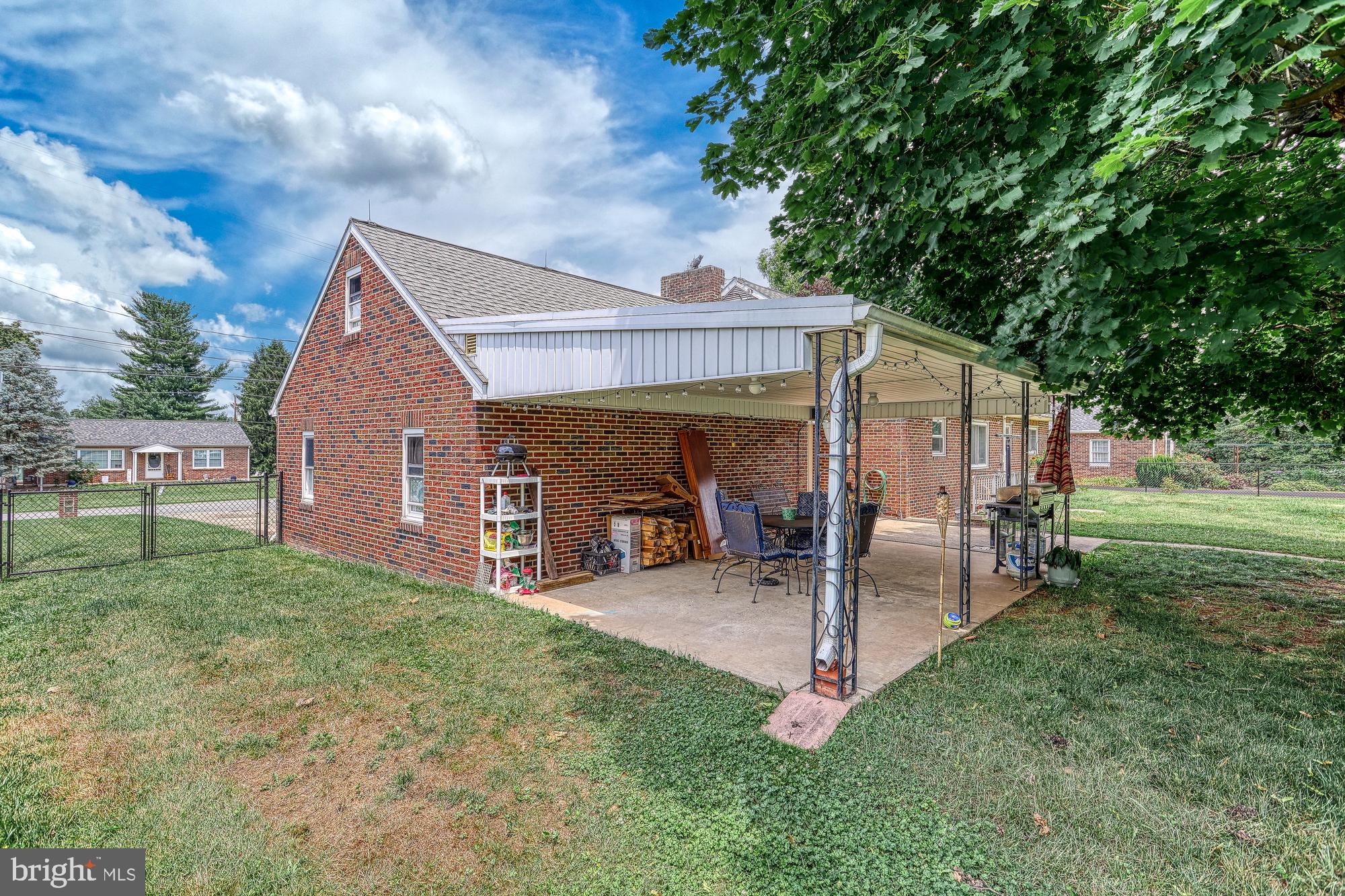 160 Homeland Road York, PA 17403 - Photo 5 of 44