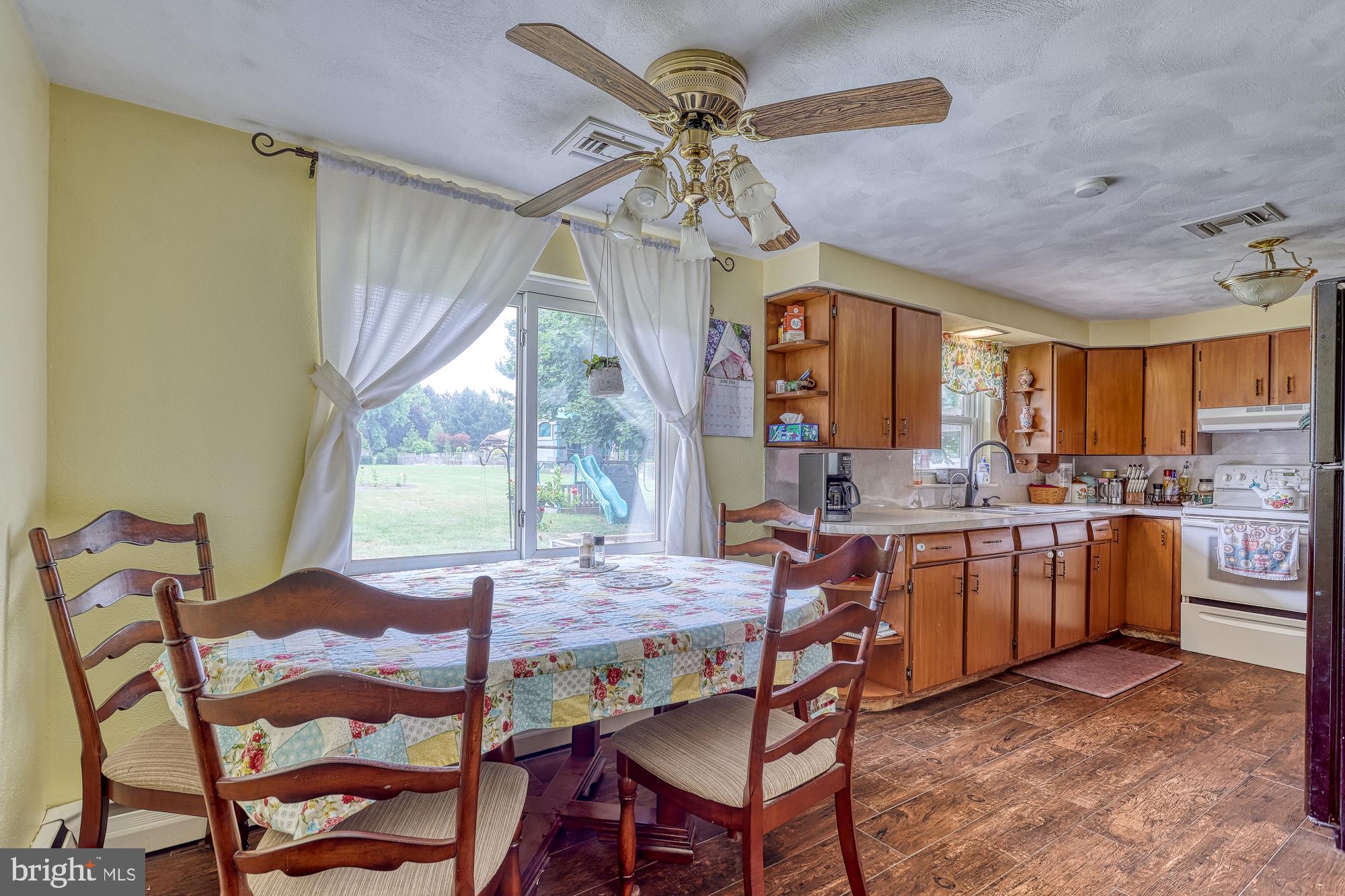 160 Homeland Road York, PA 17403 - Photo 10 of 44