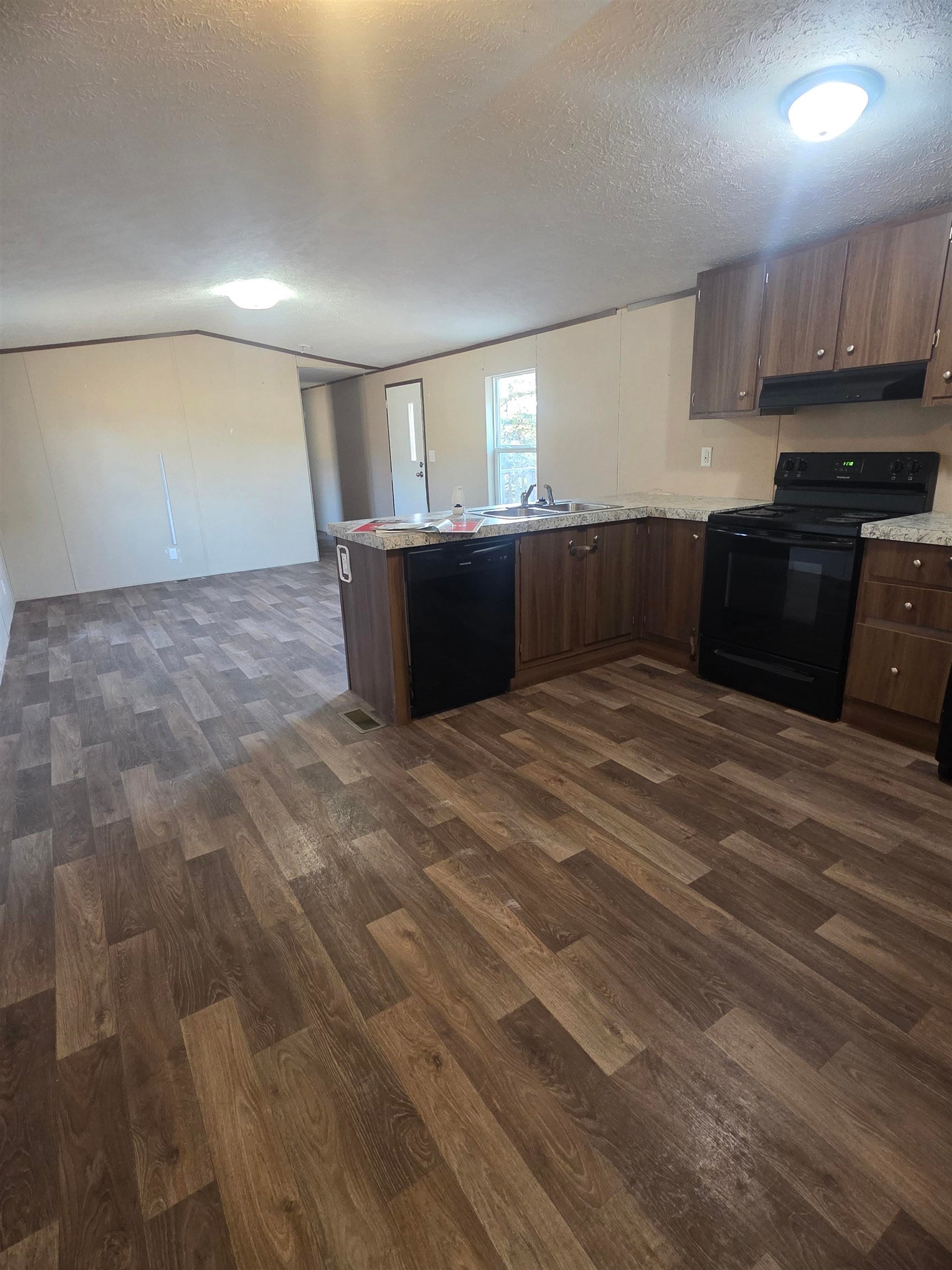 4394 Thomas Ridge Road Leon, WV 25123 - Photo 7 of 28 Gallery Image 7