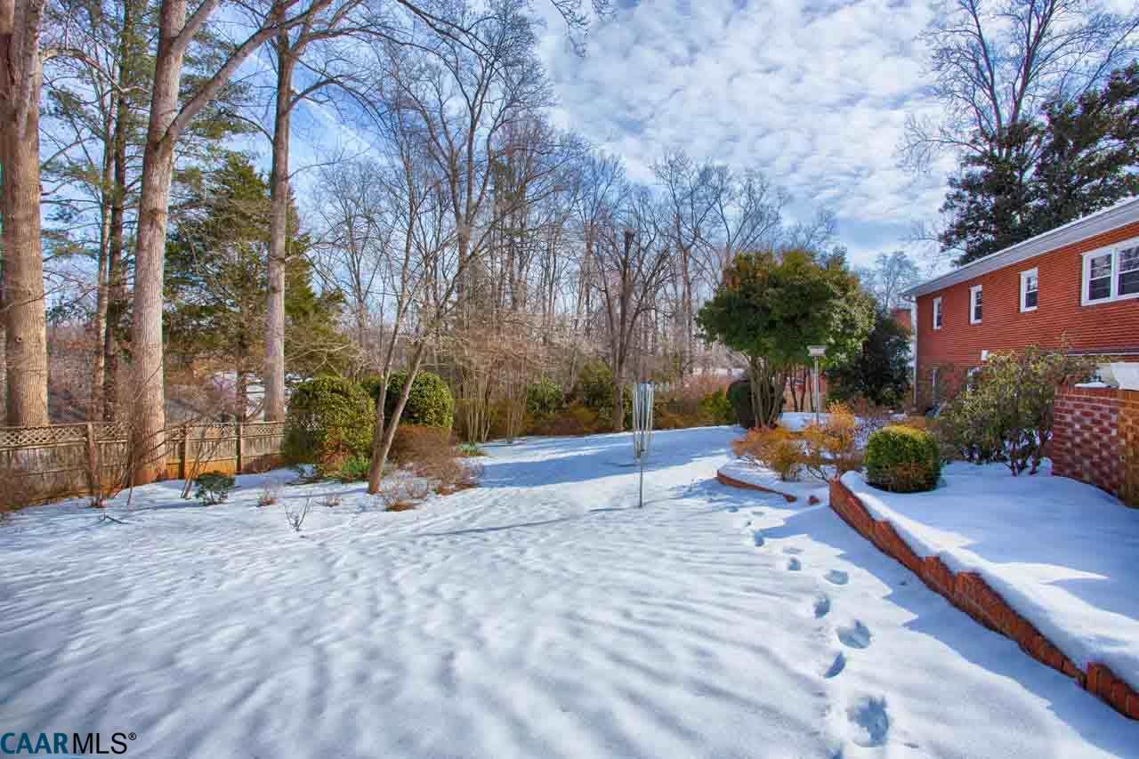 1817 Meadowbrook Heights Road Charlottesville, VA 22901 - Photo 12 of 13 Gallery Image 12